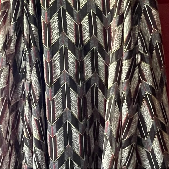 She + Sky Geometric Print dress - Picture 6 of 6